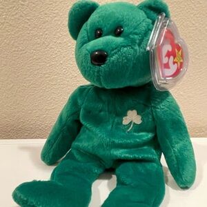 Ty Beanie Babies - Erin the Bear